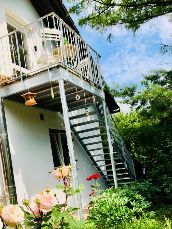 Charmante Ferienwohnung Mit Balkon Im 5-Seen-Land Hechendorf am Pilsensee Екстер'єр фото